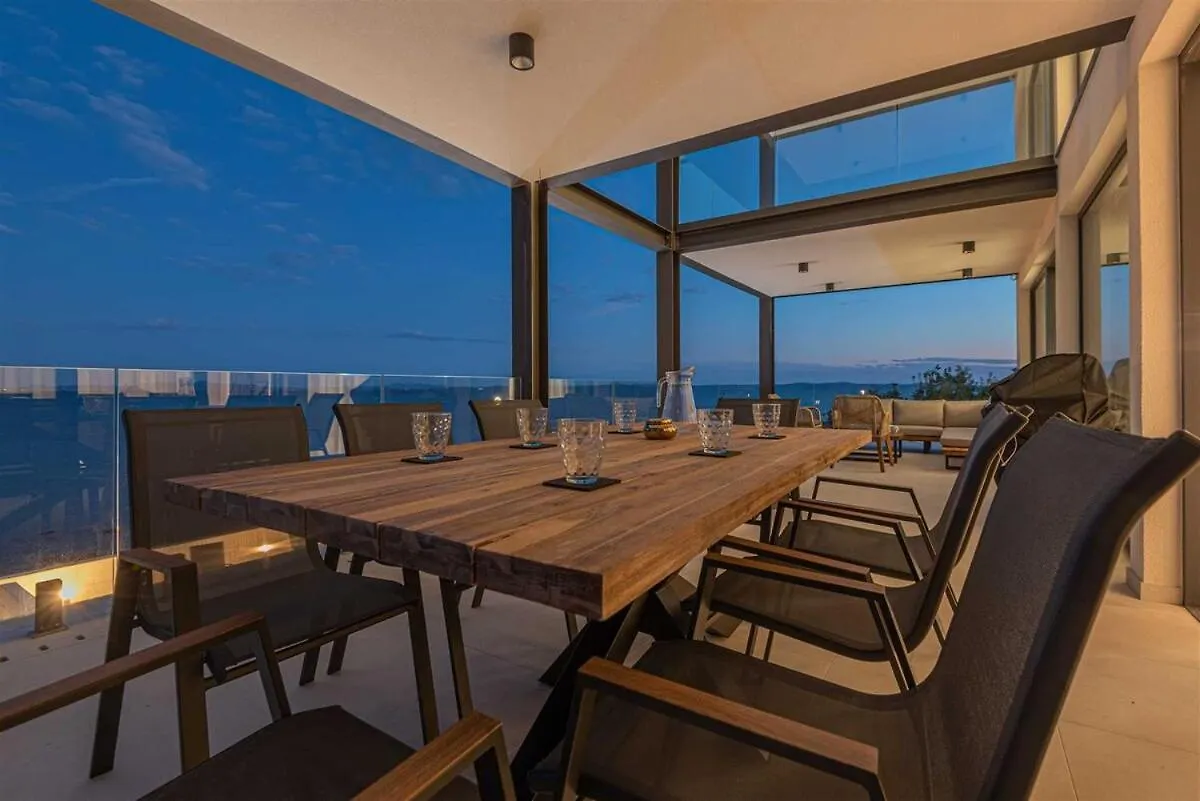 Villa Serena Luxury Seafront Escape With Pool Privlaka  0*, Privlaka (Zadar) Croácia